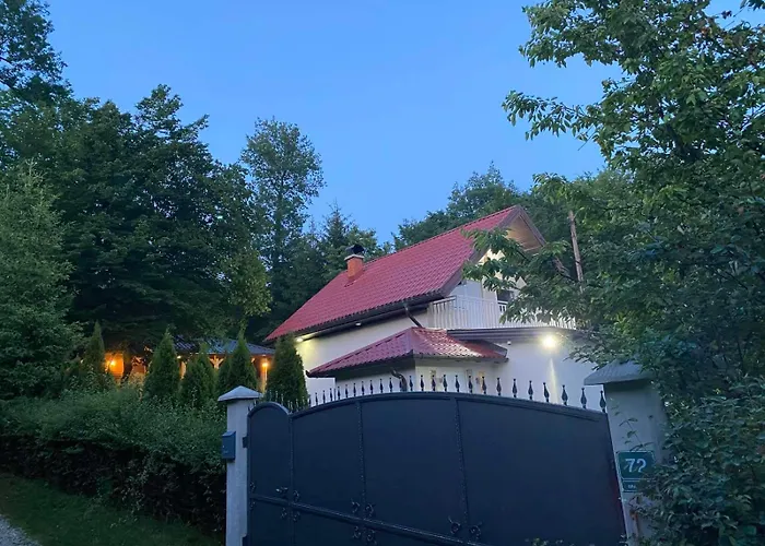 Bella House Semesterbostad *